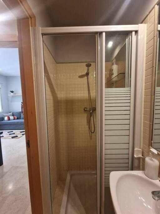 Isg Apartments Estudio En La Alameda セビリア エクステリア 写真